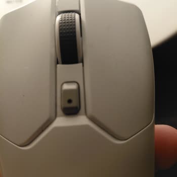 Havit MS974WB Oyuncu Faremde Kalıcı Lekeler Ve Renk Değişimi