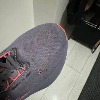 Asics Novablast 5 Ayakkabısında Erken Yırtılma Ve Garanti Reddi