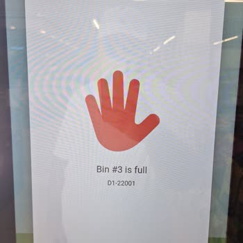 Migros Mezitli GMK Bulvarı Depozito İade Makinesi Sürekli Arızalı