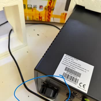 DHL Kozyatağı Şubesindeki Kargo Hatası UPS Cihazını Garanti Dışı Bıraktı