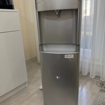 Kutu Delikli Ve Çizikli Gelen Siemens DW15701 Su Sebili