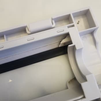 Hepsiburada'dan Aldığım Robot Süpürgede Çatlak Parça Ve Garanti Kapsamı Dışı Değişim Talebi