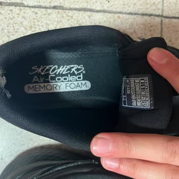 Skechers Ayakkabısında Üretim Hatası Nedeniyle Yırtılma Ve Deformasyon