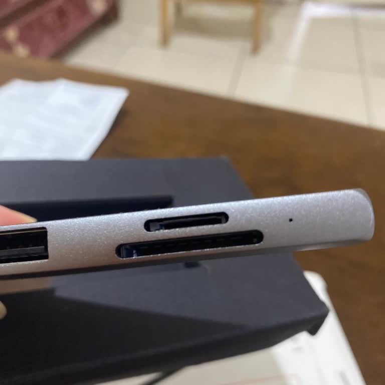 Pozitif Teknoloji Apple Ve Yetkili Servis Arızalı Adaptörü Geri Çevirerek Mağdur Etti