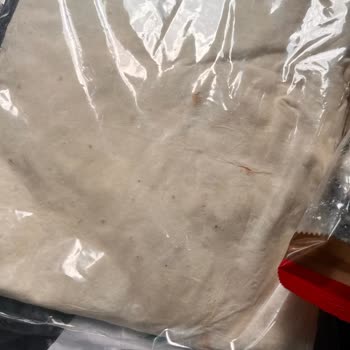 Sağlığı Tehlikeye Atan Küflü Yufka Ve Lor Peyniri
