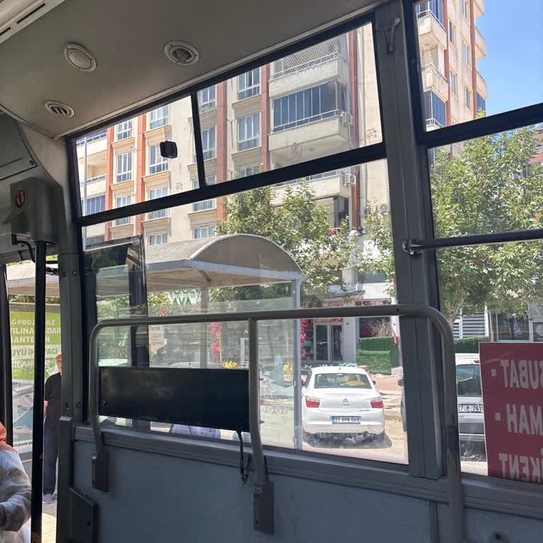 Şehir Hastanesi Otobüsünde Klimasız Yolculuk Ve Şoförün İhmali
