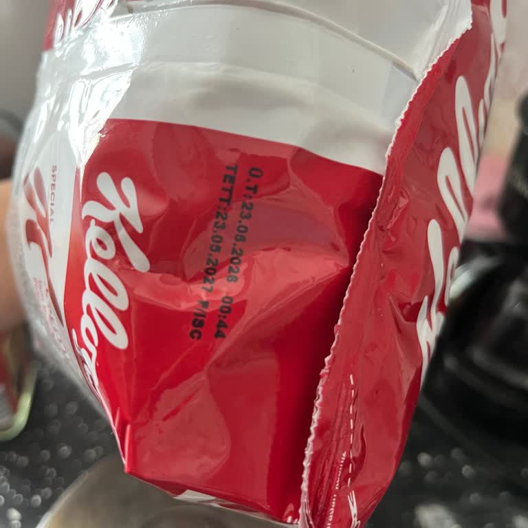 Tarihi Geçmiş Kellogg’s Gevreği İçin Ürün Değişimi Ve Raf Kontrolü Talebi