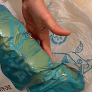 Watsons'tan Gelen Şampuanlar Hasar Görmüş, Müşteri Hizmetlerinden Yanıt Gelmemiş