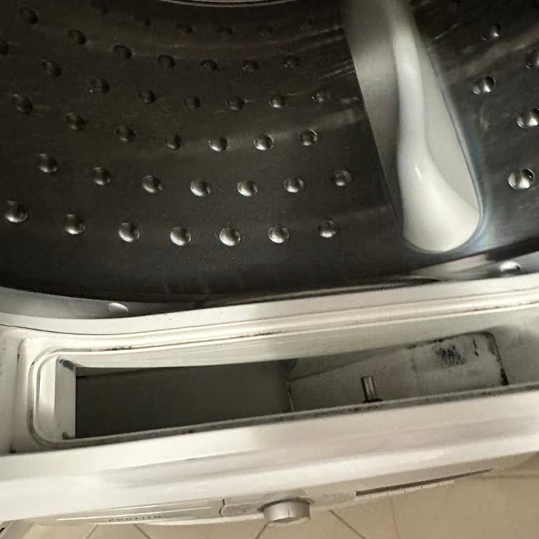 Kurutma Makinesinde Çelişkili Tanı, Eksik Filtre Ve Yanıtsız Servis