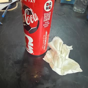 Sırılsıklam Burger King Siparişi, Kurye Sorumluluk Almadı, Canlı Destek Çözüm Sunmadı