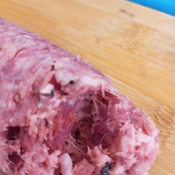 Erzurum Hınıs Tarım Kredi Market'te Kıymada Böcek Çıktı, Güvenim Sarsıldı