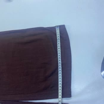 Stradivarius’ta Etiket Kesildiği Gerekçesiyle Üretim Hatalı Pantolon İadesi Reddedildi