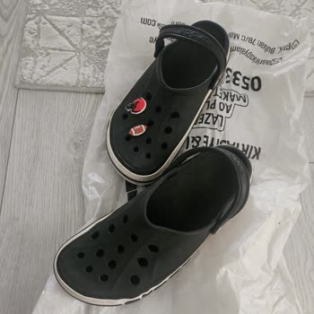 Deforme Olan Crocs Terlik Ve Çözüm Sunmayan Müşteri Hizmetleri