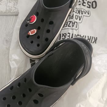 Deforme Olan Crocs Terlik Ve Çözüm Sunmayan Müşteri Hizmetleri