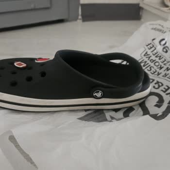 Deforme Olan Crocs Terlik Ve Çözüm Sunmayan Müşteri Hizmetleri