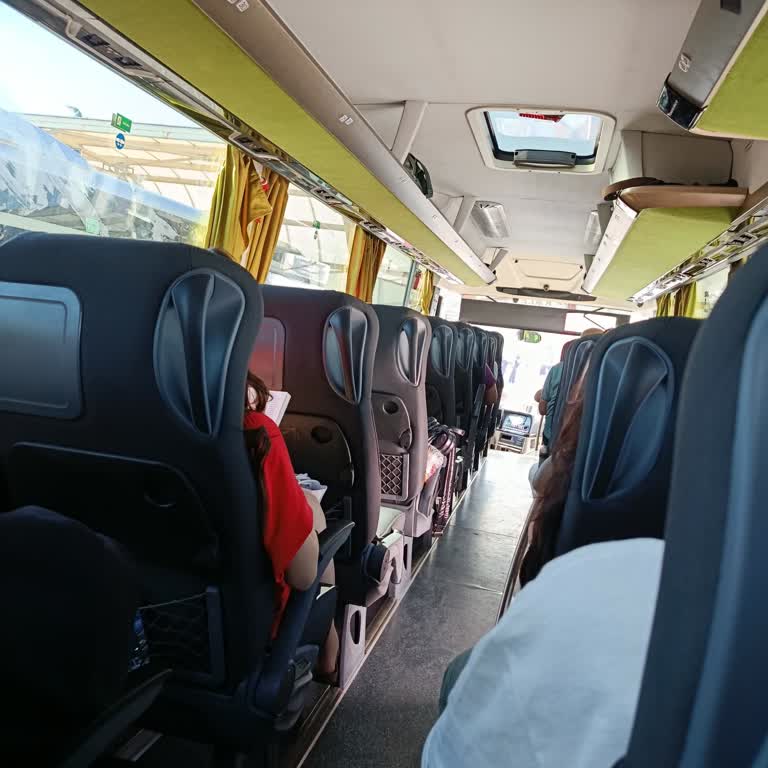 Tekli Bilet Aldım, Çiftli Koltukla Karşılaştım Ve Otobüs Gecikti