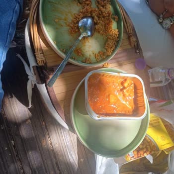 Metal Parçası İçeren Salsa Tavuk Ürünü Diş Kırılmasına Sebep Oldu Ve Şirket İlgisiz Davrandı