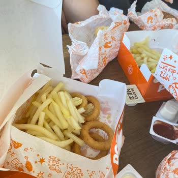 Popeyes Ekinoba Şubesinde Çiğ Kalan Tavuk Ve Patates İçin Ücret İadesi Talebi
