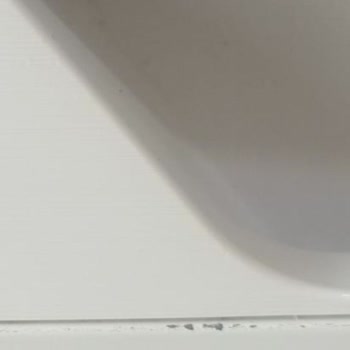 Uğur Derin Dondurucunun Boya Patlakları Ve Dış Yüzey Deformasyonu