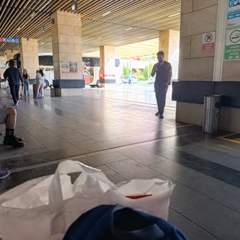 Otogarda Sigara Yasağı İhlali Ve Güvenlik Görevlilerinin Yetersiz Müdahalesi