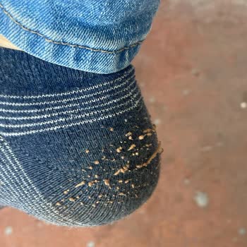 Hotiç Mağazasındaki Ayakkabılarda Boya Ve Patlama Sorunu, İade Reddi