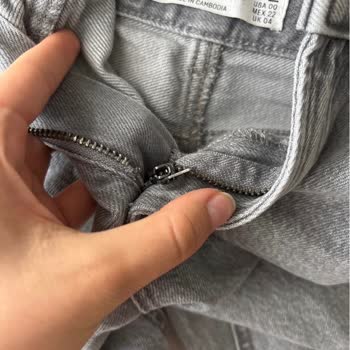 Kırık Fermuarlı Jean Teslim Edildi, İade Talebim Yetkisiz Kapatıldı