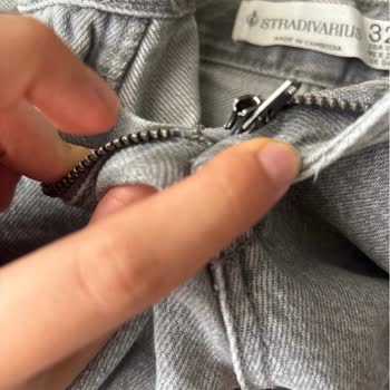 Kırık Fermuarlı Jean Teslim Edildi, İade Talebim Yetkisiz Kapatıldı