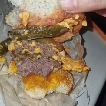 Çiğ Köfteburger Ve Müşteri Temsilcisinin Umursamaz Tutumu