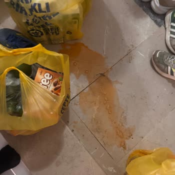 Deterjan Sızıntısı Sebebiyle Halım Ve Gıdalarım Zarar Gördü