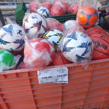 Etiket Fiyatı 149,95 TL Olan Futbol Topu 250 TL İstendi Ve Saygısız Davranış