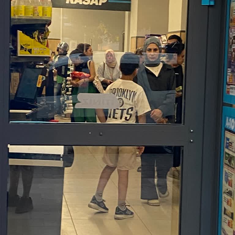 A101 Buca Şubesinde Uzun Kasa Bekleme Süresi Ve Kaba Personel Davranışı