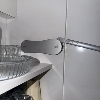 Amortisör Gücünü Kaybeden Mutfak Dolap Kapakları İçin Yedek Parça Talebi