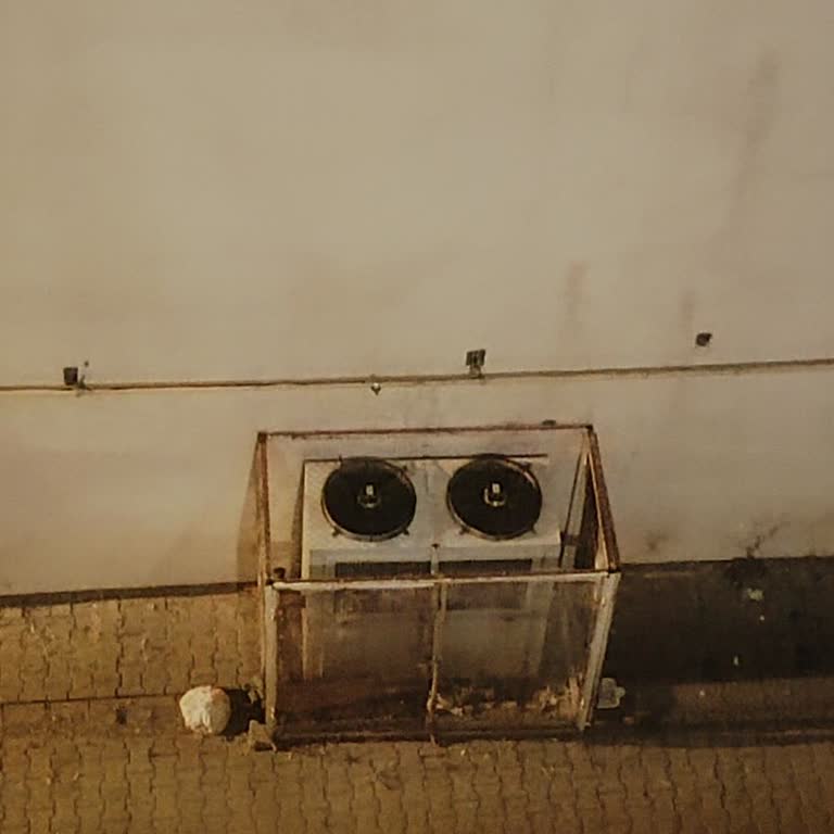 Şok Market Dış Cephe Klimasının Sürekli Gürültüsü Yaşamı Boğuyor