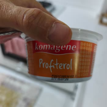 Küflü Ve Son Kullanım Tarihine Yakın Profiterol Şikayeti