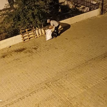 Şarköy Ara Sokaklarda Yetersiz Temizlik Ve Eksik Ekipman