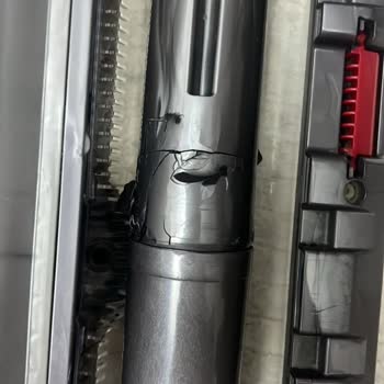 Dyson V15 Detect İç Borusunda Çatlak Oluşması Ve Garanti Reddi