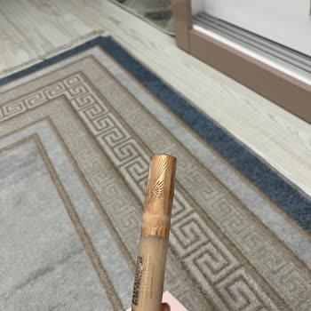 Sephora'dan Aldığım Charlotte Tilbury Kapatıcı Ambalaj Sızıntısı Nedeniyle Bozuldu