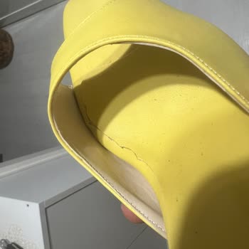 Satın Aldığım Ayakkabı Görseldekiyle Farklı, İade Süreci Belirsiz