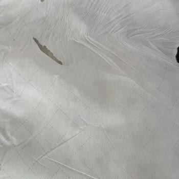 Yırtık Yastık Gönderimi Ve Satıcıdan Cevap Almama Sorunu