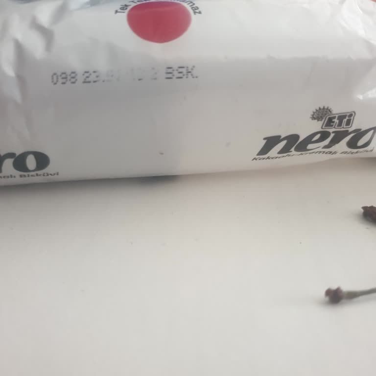 Eti Nero Kakaolu Kremalı Bisküviden Yabancı Cisim Çıktı Güvenim Sarsıldı