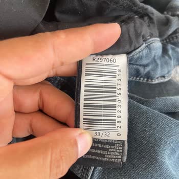 Mavi Jean Pantolonlarda Sistematik Üretim Hatası İddiası