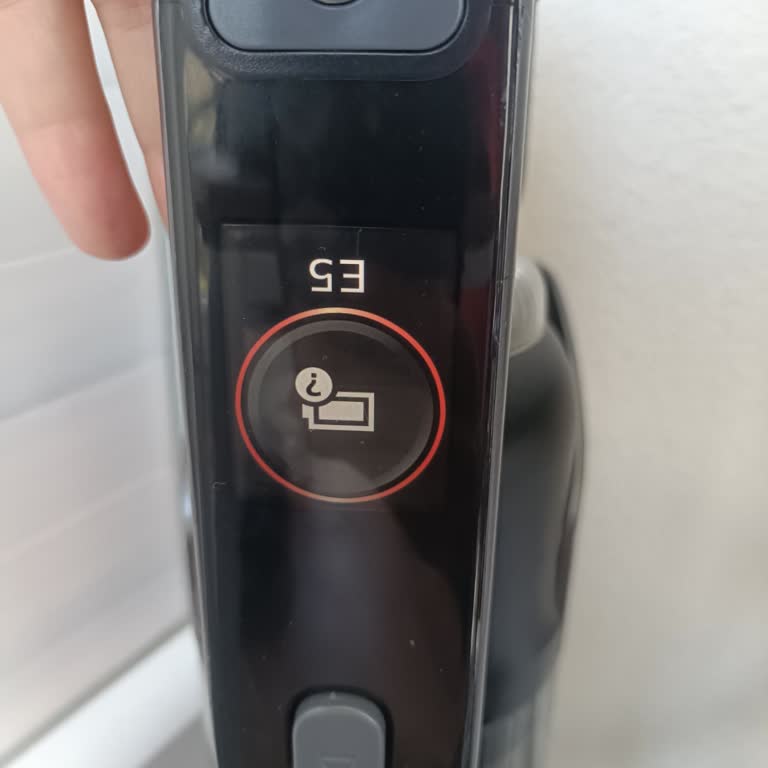 Philips 9000 Batarya Arızası Tekrarlayan Servis Gecikmesi Ve Değişim Talebi