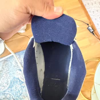 Nike Monarch Ayakkabısının Açılma Sorunu Ve Değişim Talebi