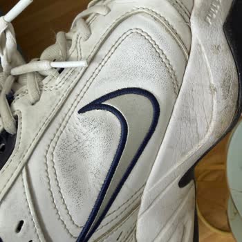Nike Monarch Ayakkabısının Açılma Sorunu Ve Değişim Talebi