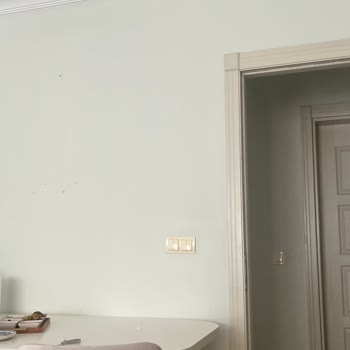 Kum Beyazı Boyası Yanlış Renk Verdi İşçilik Masraflarım Telafi Edilsin