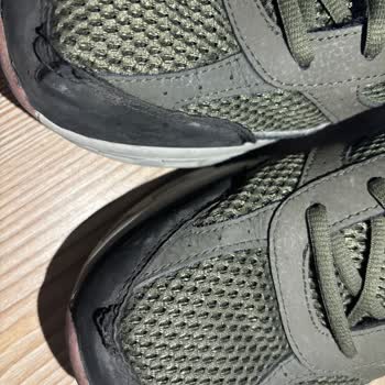 Skechers Ayakkabısında Hızlı Kumaş Açılması Ve Ciddiyetsiz Müşteri Desteği