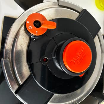 Tefal Clipso Düdüklü Tencere Kapağındaki Malzeme Hatası Ve Yüksek Onarım Ücreti
