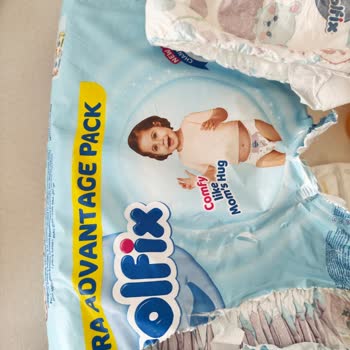 Molfix Bebek Bezi İçindeki Sert Madde Bebeğimde Şiddetli Pişik Oluşturdu