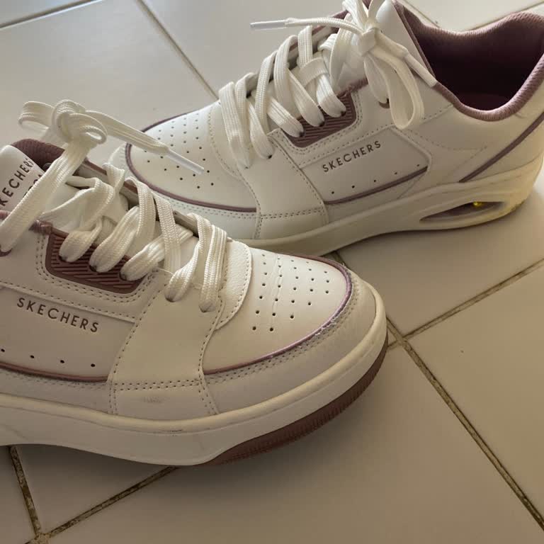 Skechers Ayakkabıda Yan Dikiş Ağrısı Ve Uzun İnceleme Sürecinde İade Reddi