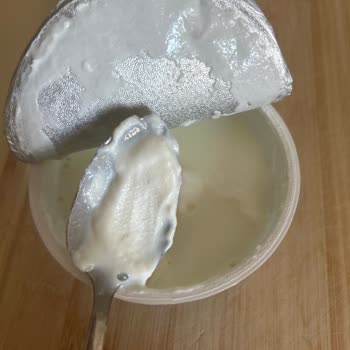 Metro Market'te Aldığım Sek Protein Quark'ı Sulu Ve Pütürlü Buldum